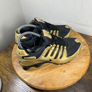 Nike Shox NZ NikeID Womens 8.5 Black Metallic Gold Running Shoes 626914-991